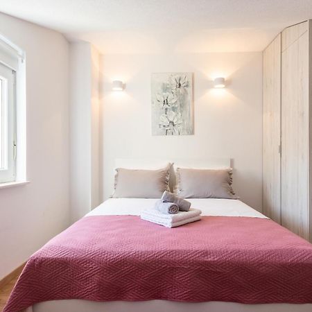 Villa Ana Perfect For Families With Kids And Groups,House With Heated Pool Podstrana Bagian luar foto