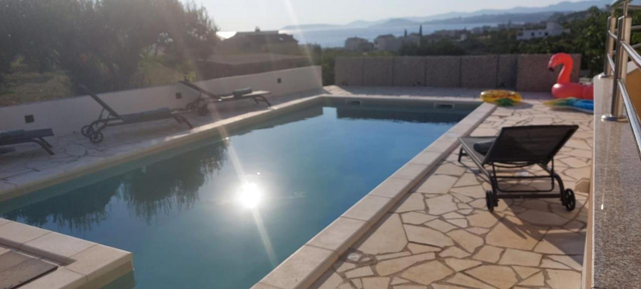 Villa Ana Perfect For Families With Kids And Groups,House With Heated Pool Podstrana Bagian luar foto