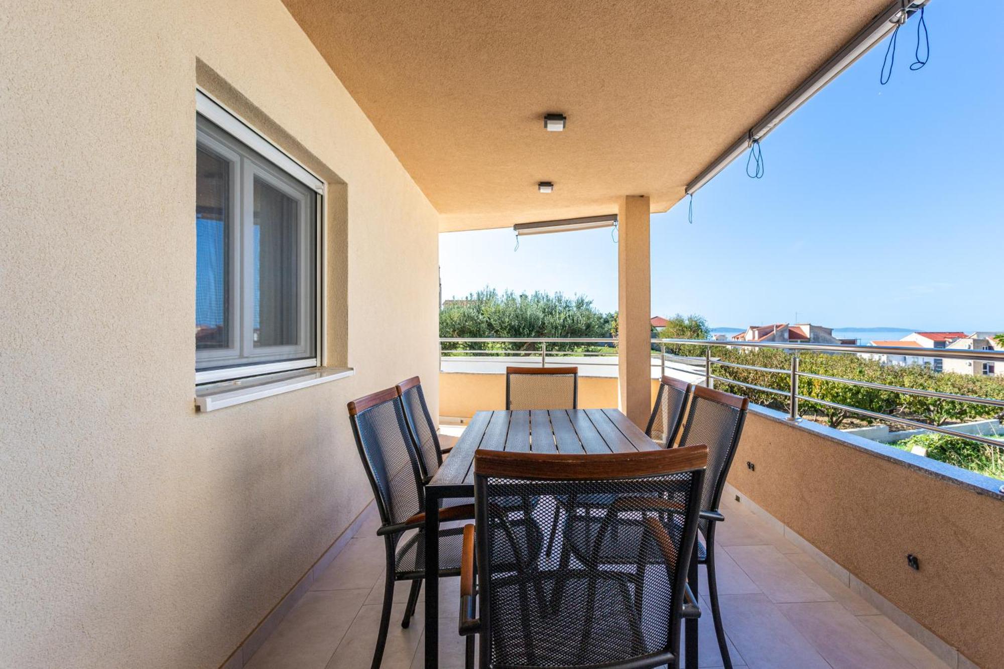 Villa Ana Perfect For Families With Kids And Groups,House With Heated Pool Podstrana Bagian luar foto
